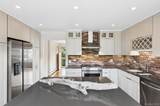 5 Maryland Boulevard - Photo 6