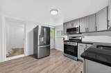 99 Benkard Avenue - Photo 15