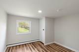 905 Quaker Lane - Photo 16