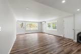 905 Quaker Lane - Photo 6