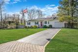 9 Hickory Lane - Photo 4