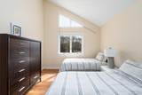 16125 Soundview Avenue - Photo 20