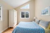 16125 Soundview Avenue - Photo 22