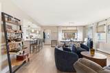540 Walnut Street - Photo 3