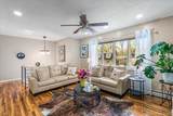 27 Stuyvesant Street - Photo 2