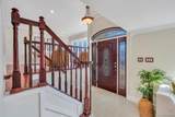16 Phipps Lane - Photo 4
