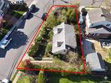 2216 Brooklyn Avenue - Photo 3