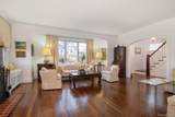 233 Kneeland Avenue - Photo 15