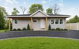 9 Emerald Lane - Photo 1