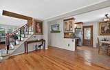 2021 Lincoln Avenue - Photo 2
