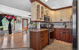 2021 Lincoln Avenue - Photo 8