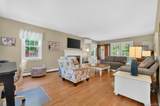 25 Susan Lane - Photo 3