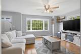 39 Woodside Drive - Photo 4