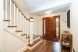 10 Loewen Court - Photo 4