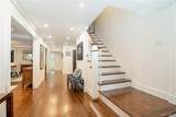 10 Loewen Court - Photo 5