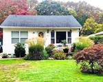 48 Eleanor Avenue - Photo 1