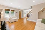 2915 Hyatt Street - Photo 5