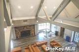12-32 Diane Place - Photo 14