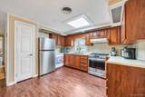 1407 Middle - Photo 16