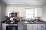 272 Laurelton Boulevard - Photo 9