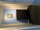 377 Broadway - Photo 3