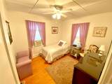 111 Inwood - Photo 6