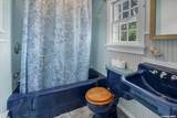 633 Pine Neck Road - Photo 14