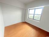 61-20 Grand Central Parkway - Photo 4