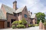 16 Tuthill Lane - Photo 3