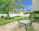 584 Yale Street - Photo 19