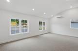 313 Fullerton Avenue - Photo 12