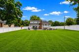 23 Essex Drive - Photo 7