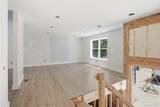 133B Shinnecock Avenue - Photo 8
