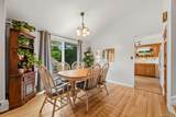 2590 Darnley Place - Photo 18