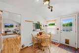 2590 Darnley Place - Photo 21