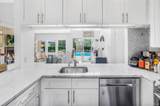 77 Bay Walk - Photo 3