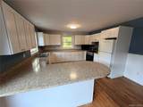 484 Magee Street - Photo 3