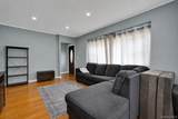 292 Roosevelt Avenue - Photo 10