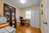56-21 Hampton Boulevard - Photo 8