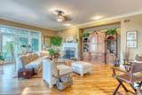 1640 Grandview Drive - Photo 17