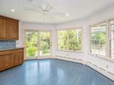 221 Manhasset Avenue - Photo 17