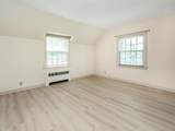 221 Manhasset Avenue - Photo 21