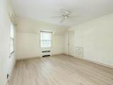 221 Manhasset Avenue - Photo 25