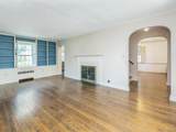 221 Manhasset Avenue - Photo 6