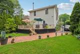 402 Village Avenue - Photo 38