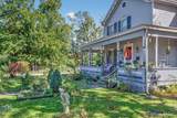 4 Railroad Avenue - Photo 2