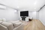 1163 Rhinelander Avenue - Photo 29