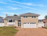 38 Oaks Boulevard - Photo 1