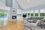 35 Bay Avenue - Photo 8