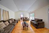 97 Chestnut Street - Photo 15